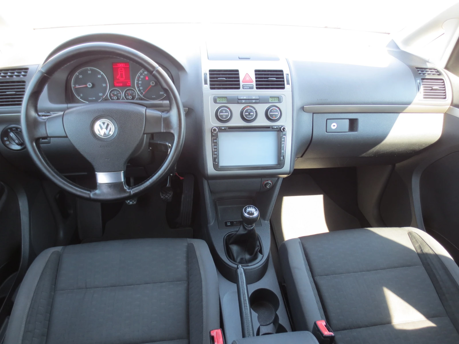 VW Touran 2.0 TDI  | Mobile.bg � ����������� 13