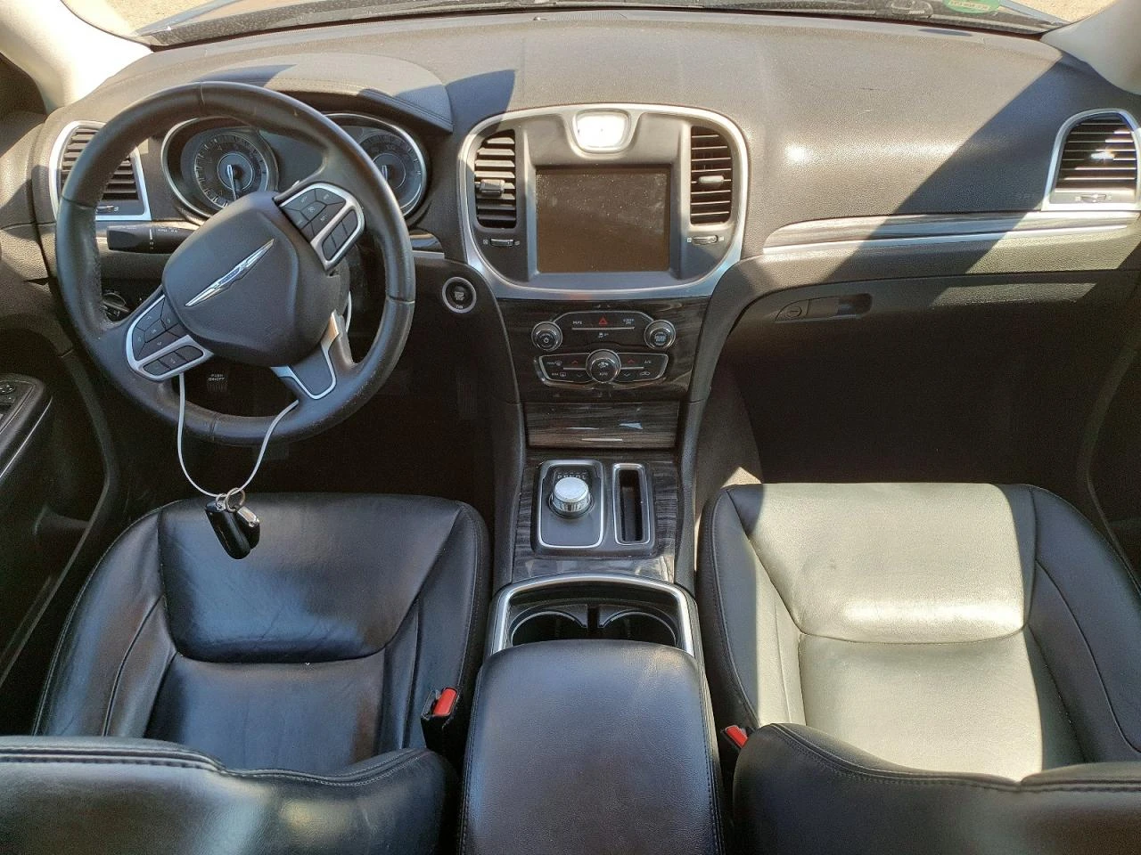 Chrysler 300c 3.6l 300 Touring, снимка 8 - Автомобили и джипове - 56150624