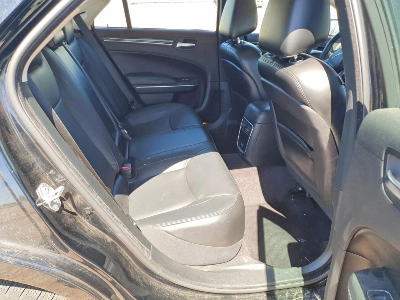 Chrysler 300c 3.6l 300 Touring, снимка 10 - Автомобили и джипове - 56150624