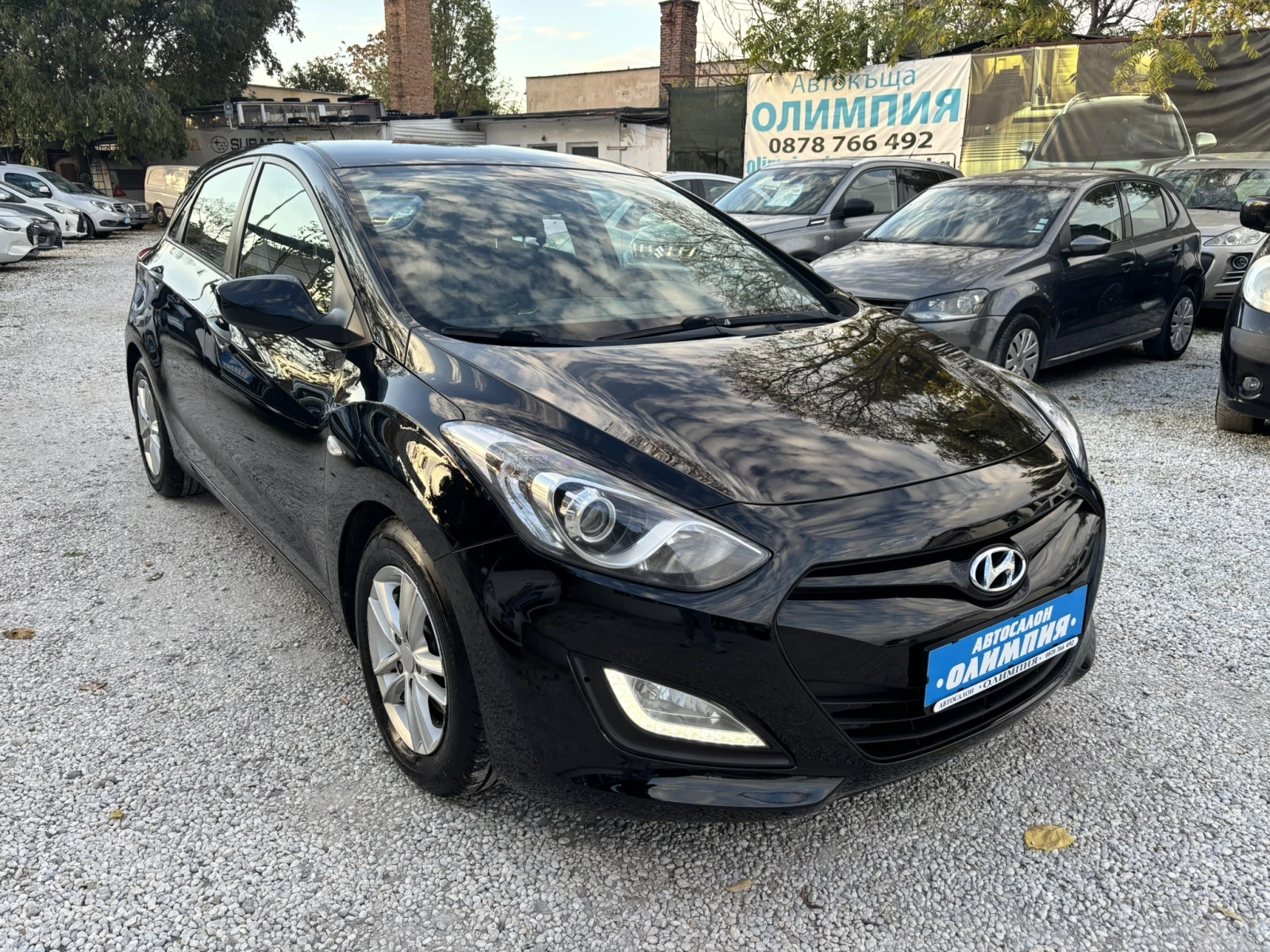 Hyundai I30 1.4 - Бензин, снимка 6 - Автомобили и джипове - 56700394
