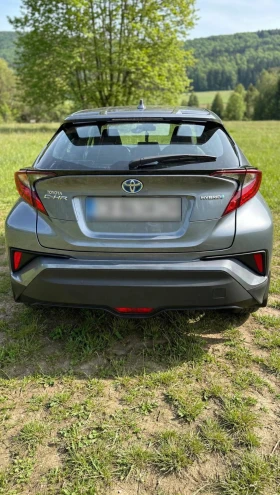 Toyota C-HR  1.8 Hybrid 122hp e-CVT Center, снимка 3