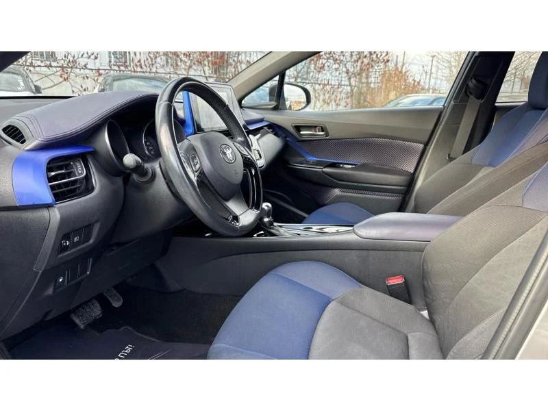 Toyota C-HR 1.8 HSD Classy, снимка 12 - Автомобили и джипове - 48961046