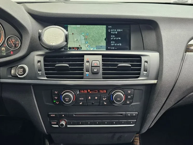 BMW X3 xDrive 20D High, снимка 12 - Автомобили и джипове - 54223857