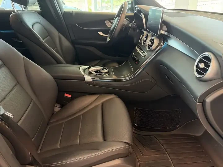 Mercedes-Benz GLC 300 /Premium/Night/Intelligent Pkg/CARFAX, снимка 12 - Автомобили и джипове - 54784877