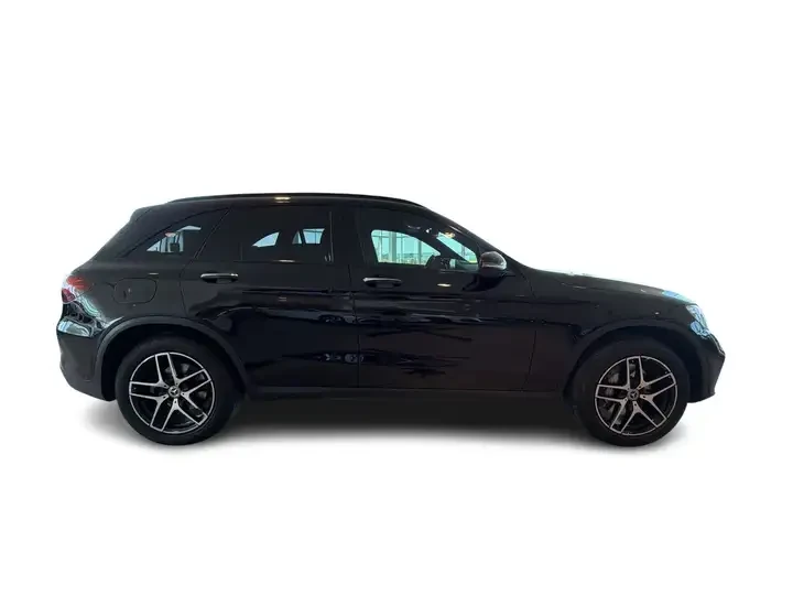 Mercedes-Benz GLC 300 /Premium/Night/Intelligent Pkg/CARFAX, снимка 8 - Автомобили и джипове - 54784877