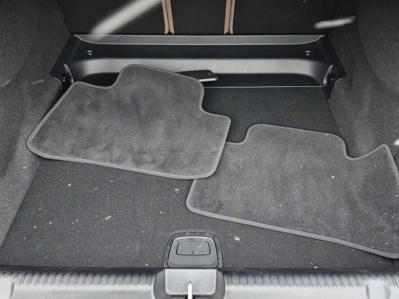 Mercedes-Benz EQE 500| BURMESTER| PANO| 360| HUD| 2 �����| CARFAX | Mobile.bg � ����������� 13