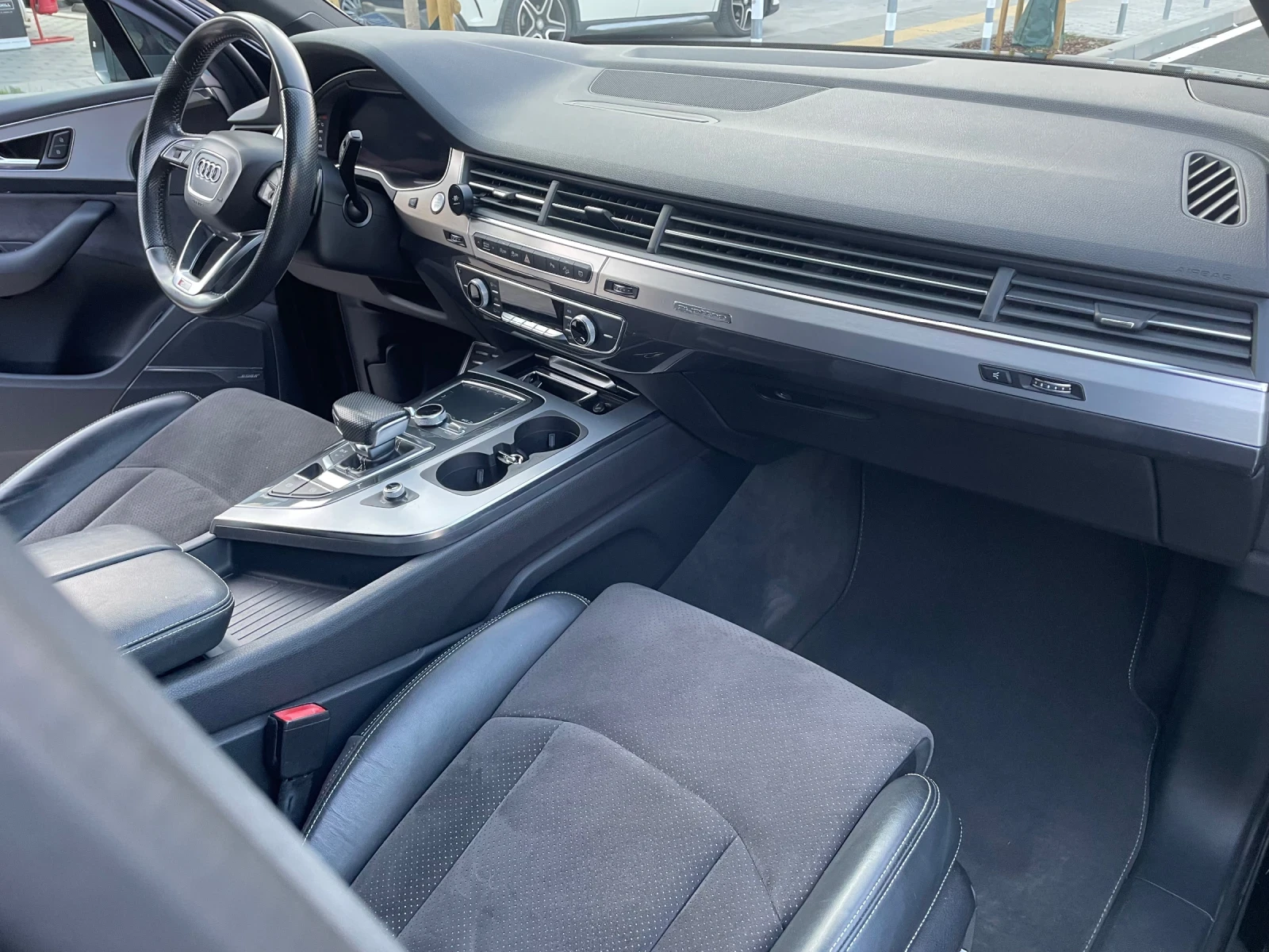 Audi Q7 Sline, 272 кс, снимка 11 - Автомобили и джипове - 54322527