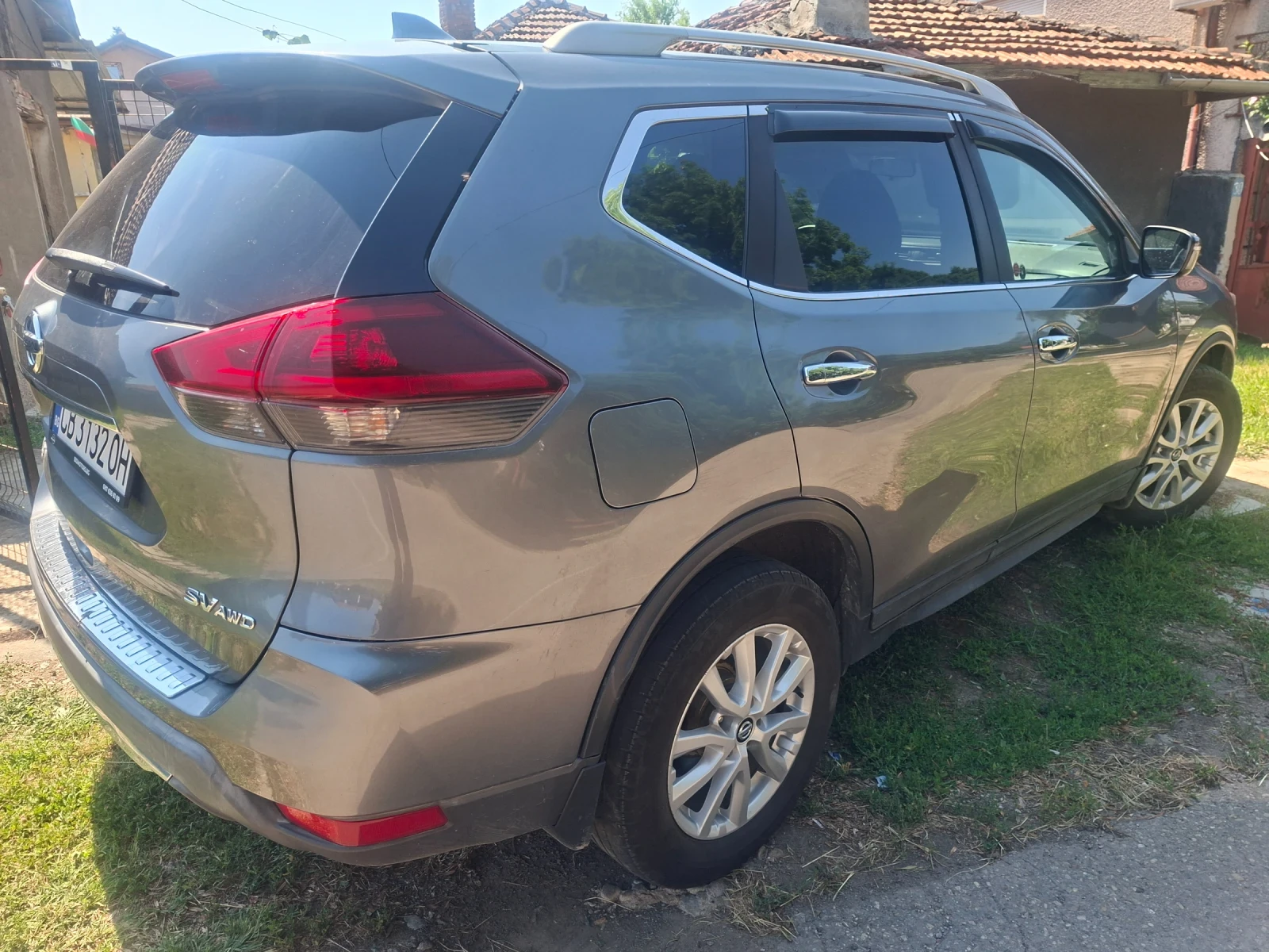 Nissan Rogue SV, снимка 4 - Автомобили и джипове - 55200734