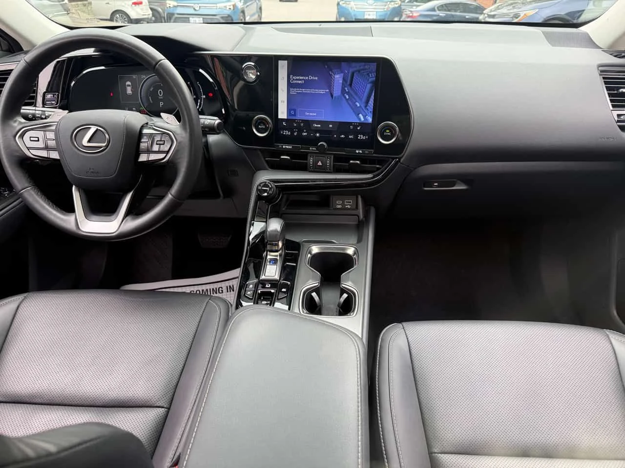 Lexus NX 350h * CARFAX * ОПЦИЯ ЗА ФИНАНСИРАНЕ, снимка 9 - Автомобили и джипове - 55684394