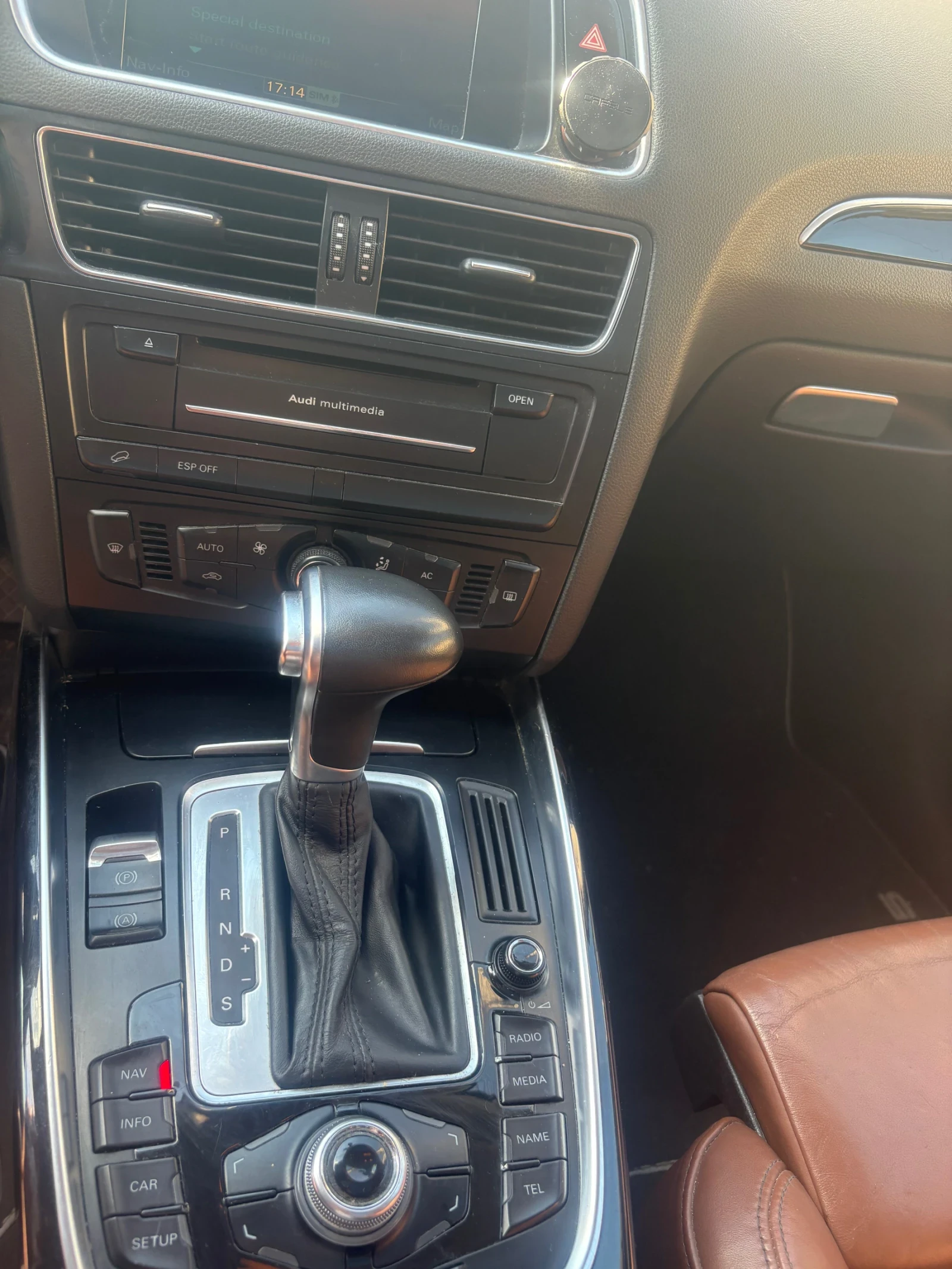Audi Q5 3.0 TDI 239к.с., снимка 10 - Автомобили и джипове - 55839051