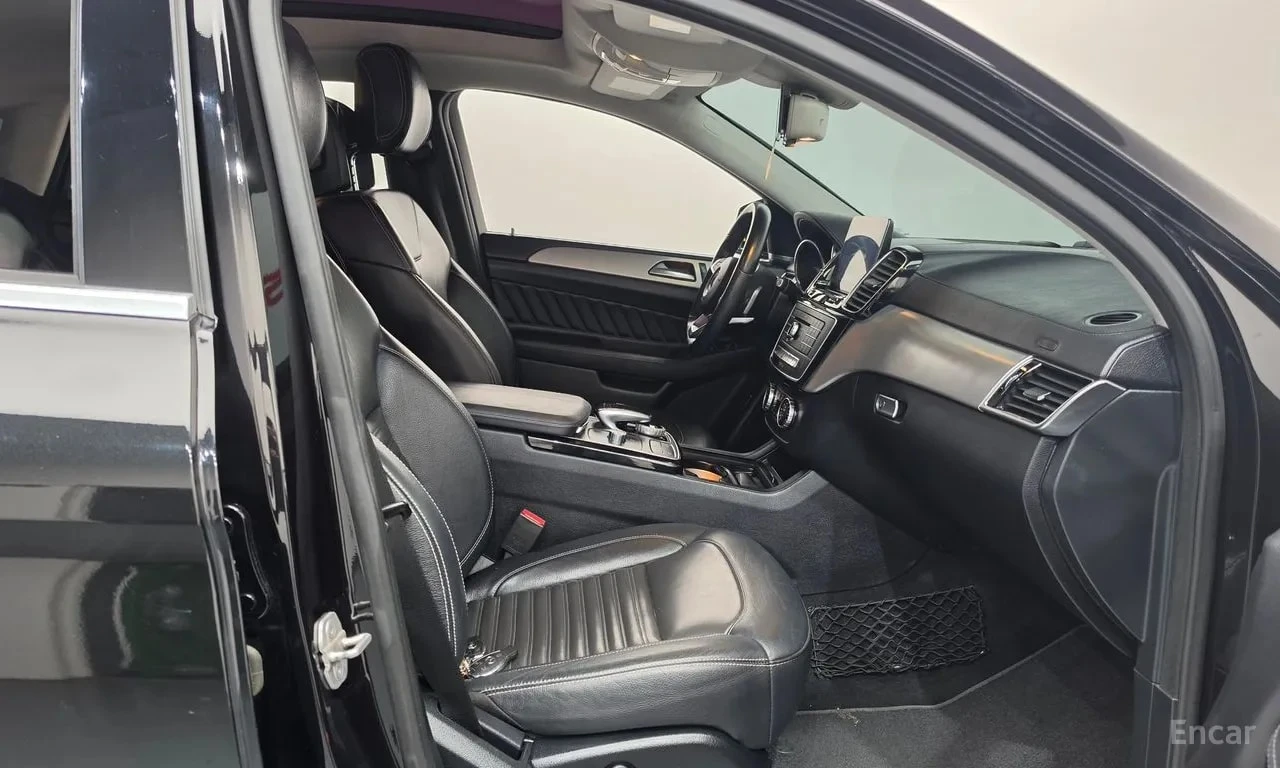 Mercedes-Benz GLE * GLE350 d 4MATIC Coupe * ЦЕНА ДО БГ, снимка 11 - Автомобили и джипове - 56153974