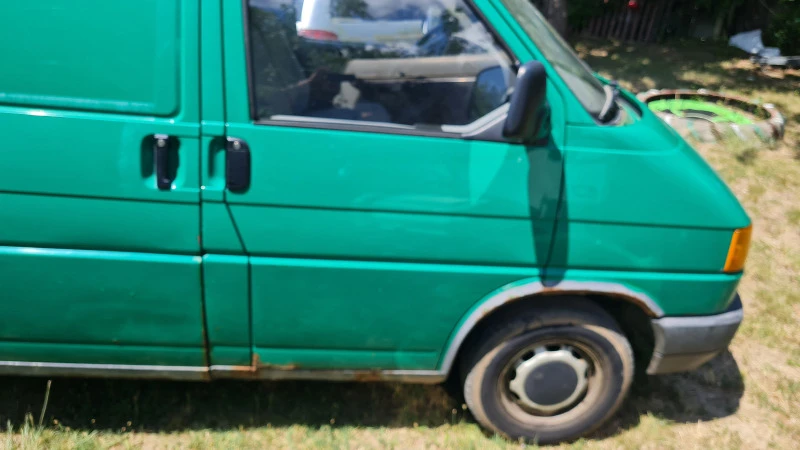 VW T4, снимка 7 - Бусове и автобуси - 47196159