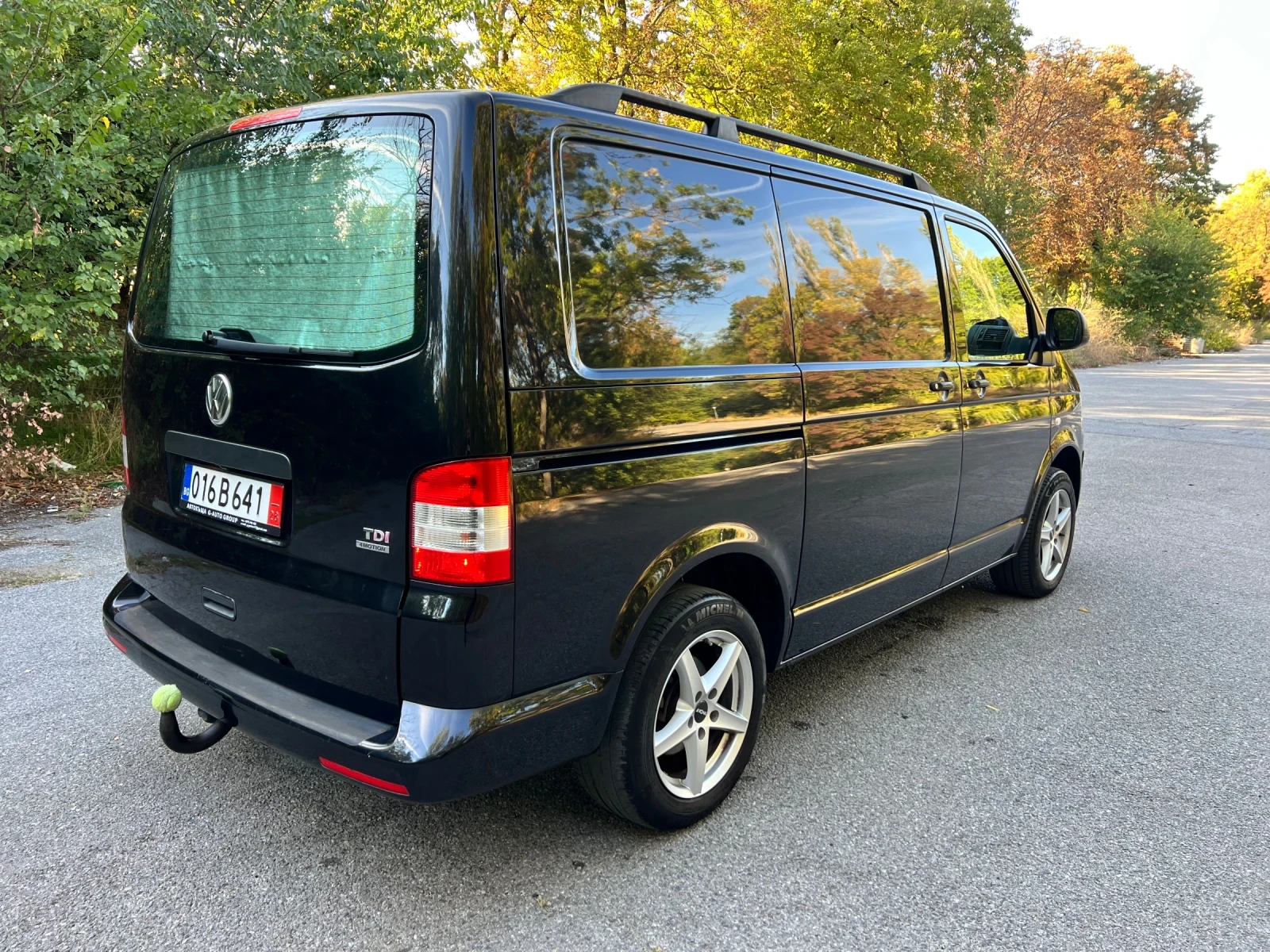 VW Transporter 4 Motion ОБСЛУЖЕН ТОП, снимка 6 - Бусове и автобуси - 56396881