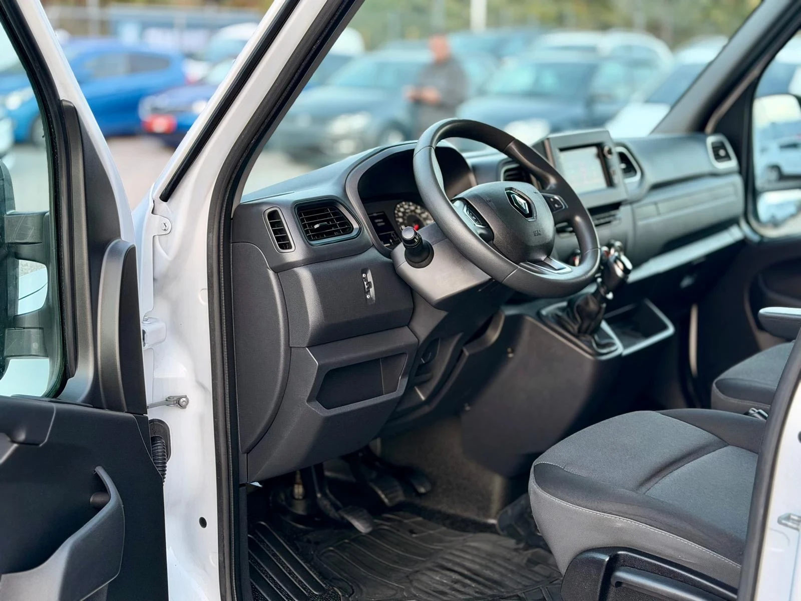 Renault Master 2.3 D * ��� ����* * 189 ���* * ������*  | Mobile.bg � ����������� 9
