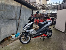 Aprilia Sr 70cc, снимка 1