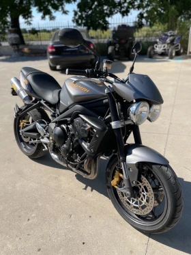 Triumph Street Triple, снимка 1