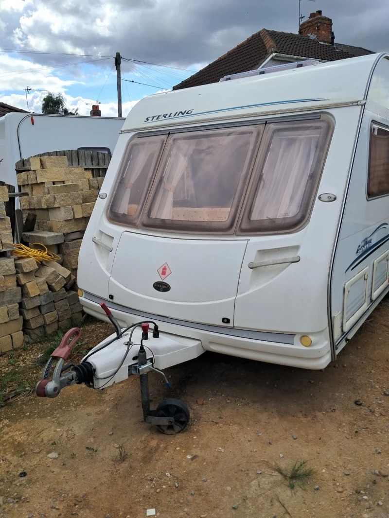 Каравана Други Sterling 