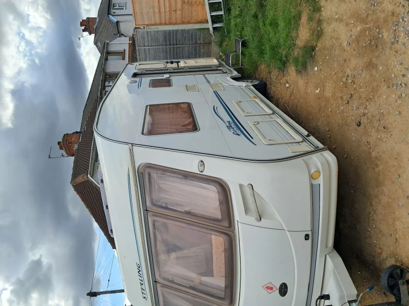 Каравана Други Sterling , снимка 4 - Каравани и кемпери - 52810817