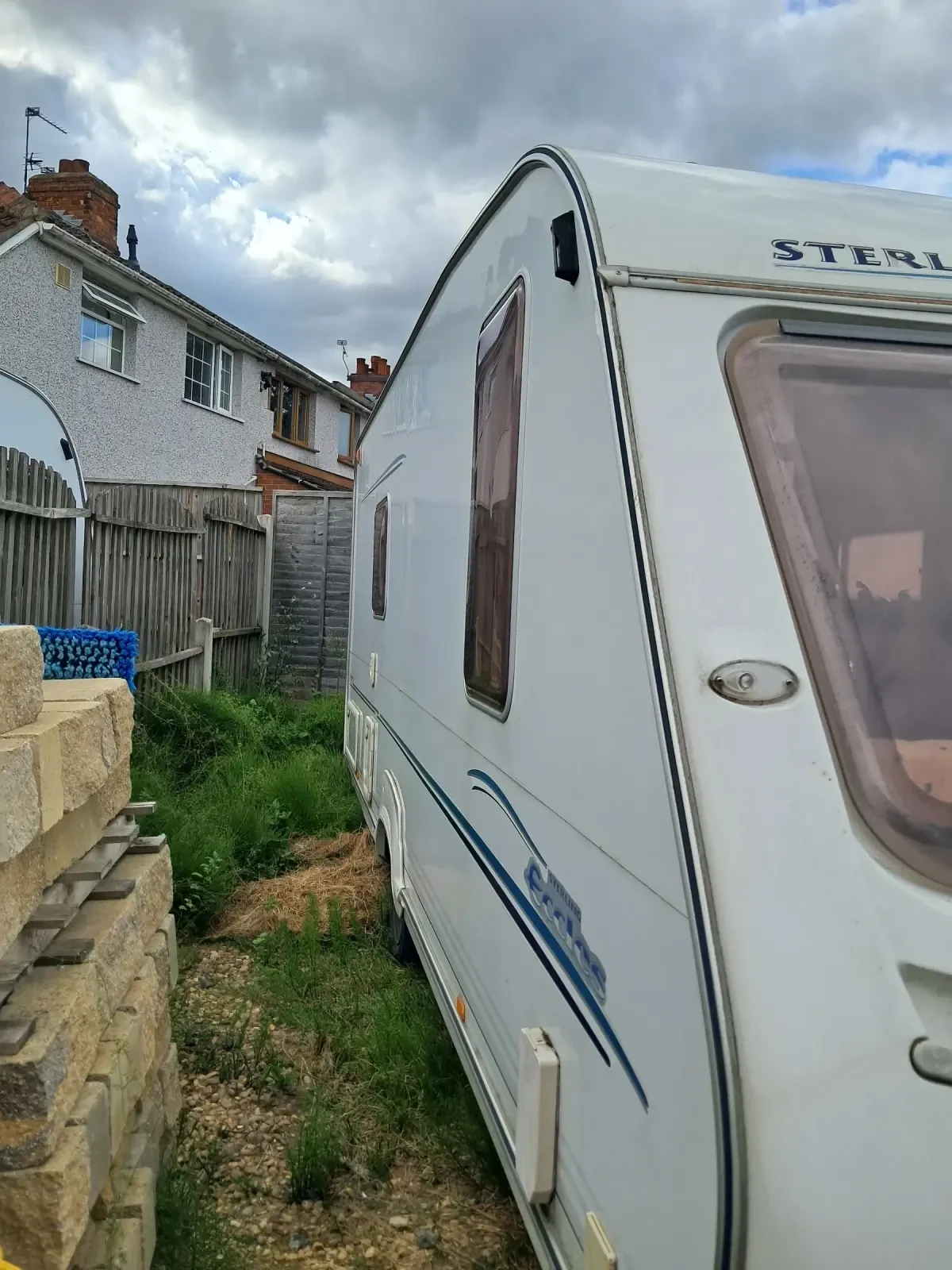 Каравана Други Sterling  - изображение 3