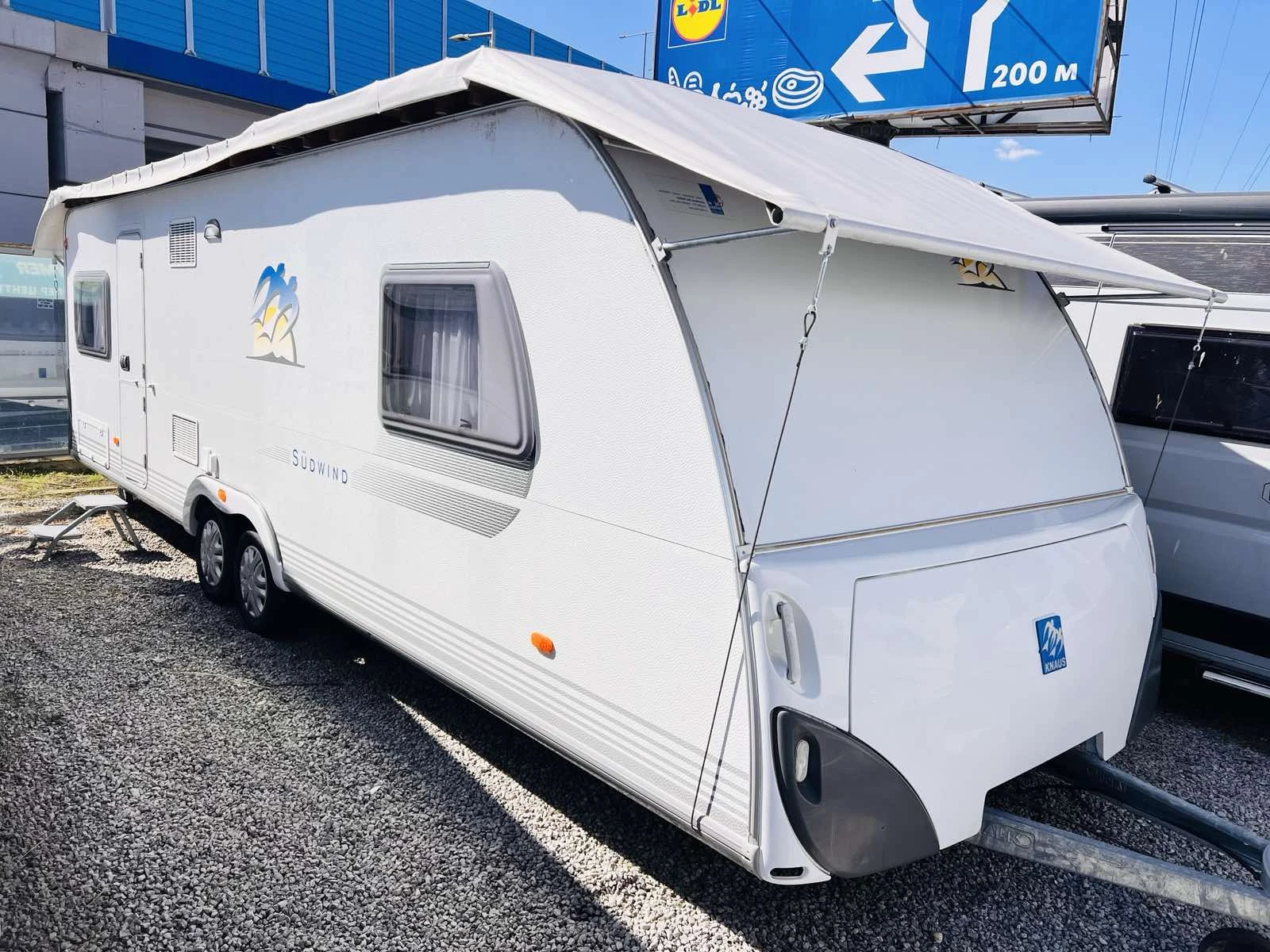 Каравана Knaus 750