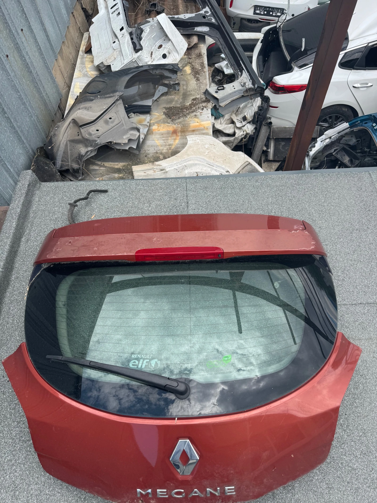 Reno Megan Coupe  3     2010 | Mobile.bg   2