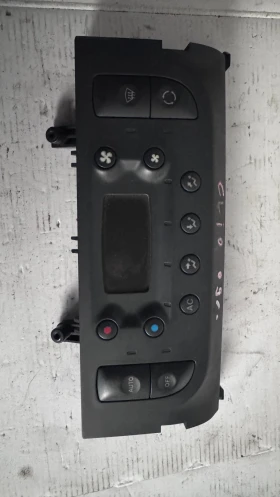       /  /   Renault Clio - 8200352853 / 69530005