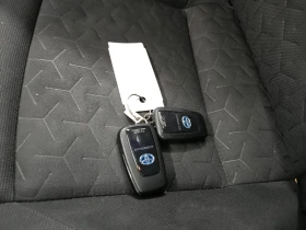 Toyota Corolla 1.8 Business - Hybrid, снимка 12