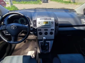 Toyota Corolla verso 2.0 D4D-116kc-ИТАЛИЯ, снимка 9