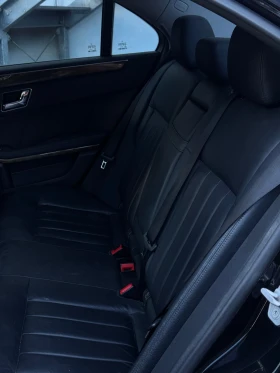 Mercedes-Benz E 220 CDI, снимка 7
