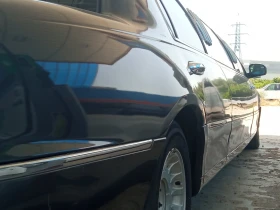 Lincoln Town car 70-inch Stretch Limousine by Royale | Auto.bg — изображение 4