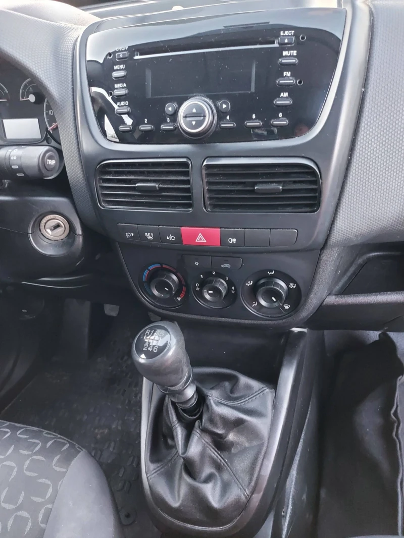 Fiat Doblo 1, 6mjet, снимка 6 - Автомобили и джипове - 47085209