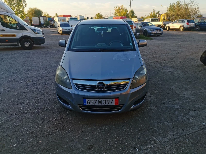 Opel Zafira 1.9 150к. автоматик , снимка 3 - Автомобили и джипове - 47412642