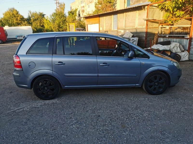 Opel Zafira 1.9 150к. автоматик , снимка 5 - Автомобили и джипове - 47412642