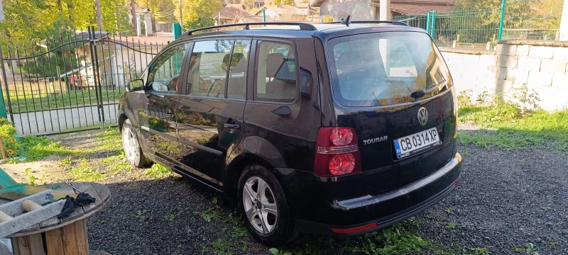 VW Touran 1, 6 БЕНЗИН, снимка 5 - Автомобили и джипове - 47738986