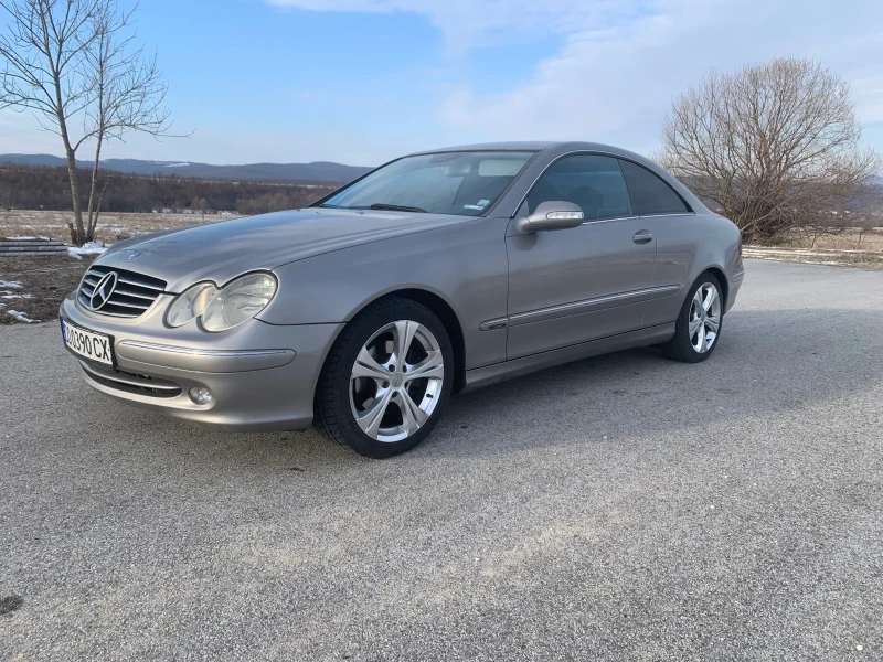 Mercedes-Benz CLK 270 CDI, снимка 10 - Автомобили и джипове - 49296846