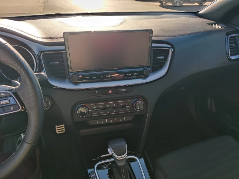 Kia Pro ceed 1.5 T-gdi 7DCT, снимка 12 - Автомобили и джипове - 52460244