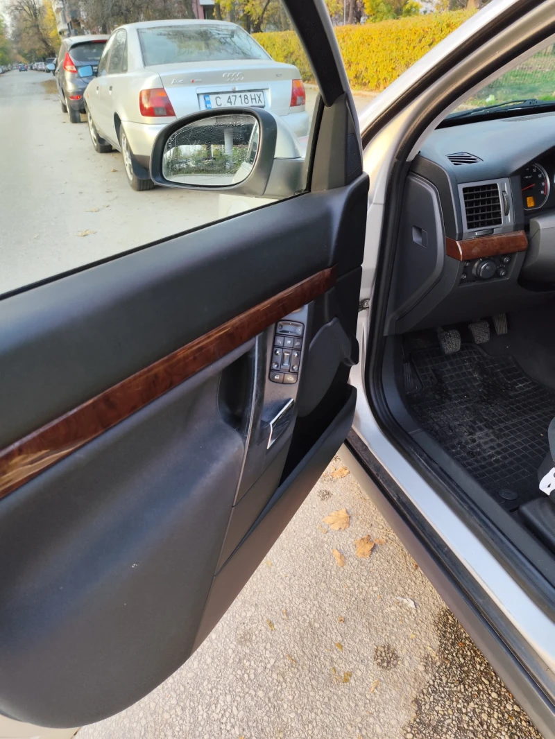 Opel Vectra C, снимка 8 - Автомобили и джипове - 52529443