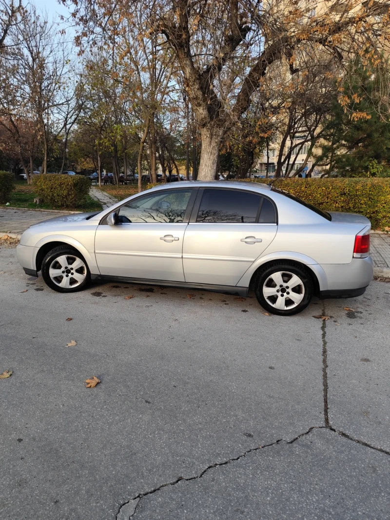 Opel Vectra C, снимка 2 - Автомобили и джипове - 52529443