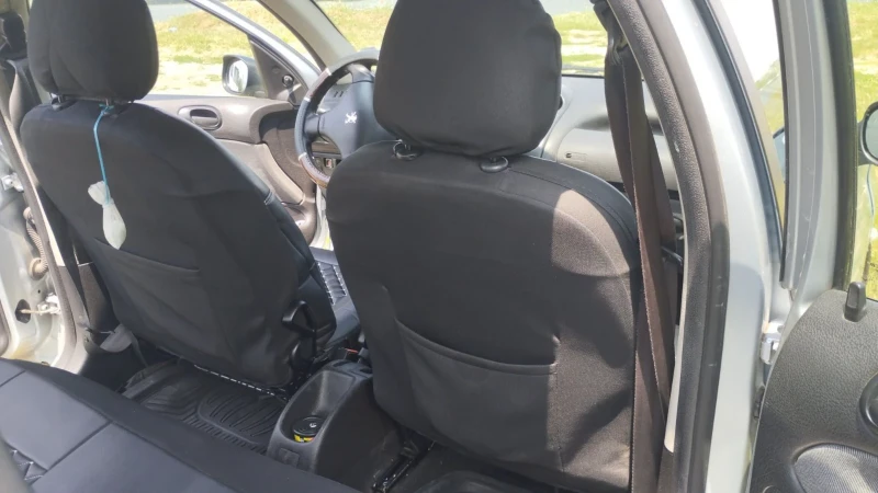 Peugeot 206 Седан, снимка 8 - Автомобили и джипове - 52685244