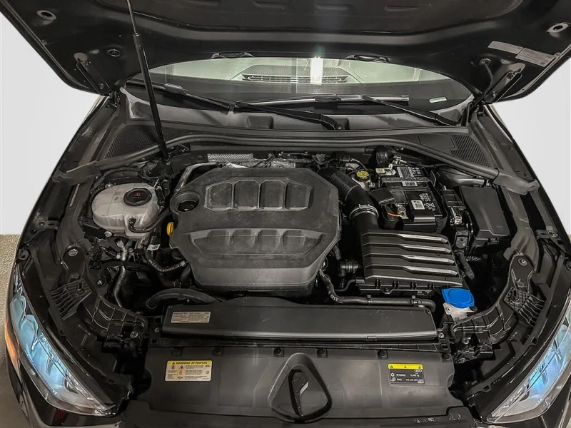 Audi A3 40* TFSI* quattro* Komfort* AWD* АвтоКредит* (ЦЕНА, снимка 6 - Автомобили и джипове - 52974090