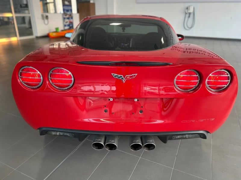 Chevrolet Corvette CARFAX* АВТОФИНАНСИРАНЕ* БЕЗ ПЪРВОНАЧАЛНА ВНОСКА* , снимка 3 - Автомобили и джипове - 52952221
