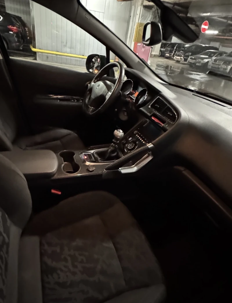 Peugeot 3008 1.6 HDI, снимка 5 - Автомобили и джипове - 53304982
