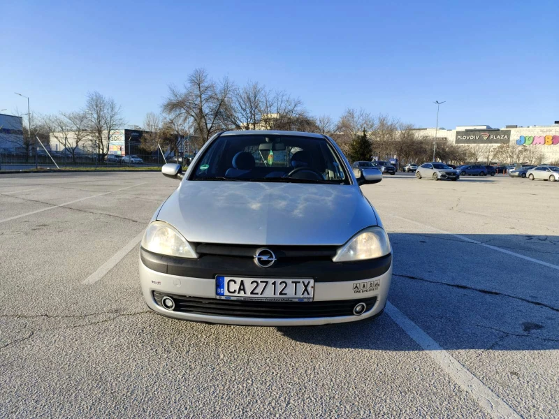 Opel Corsa 1.2 16V, снимка 2 - Автомобили и джипове - 53323344