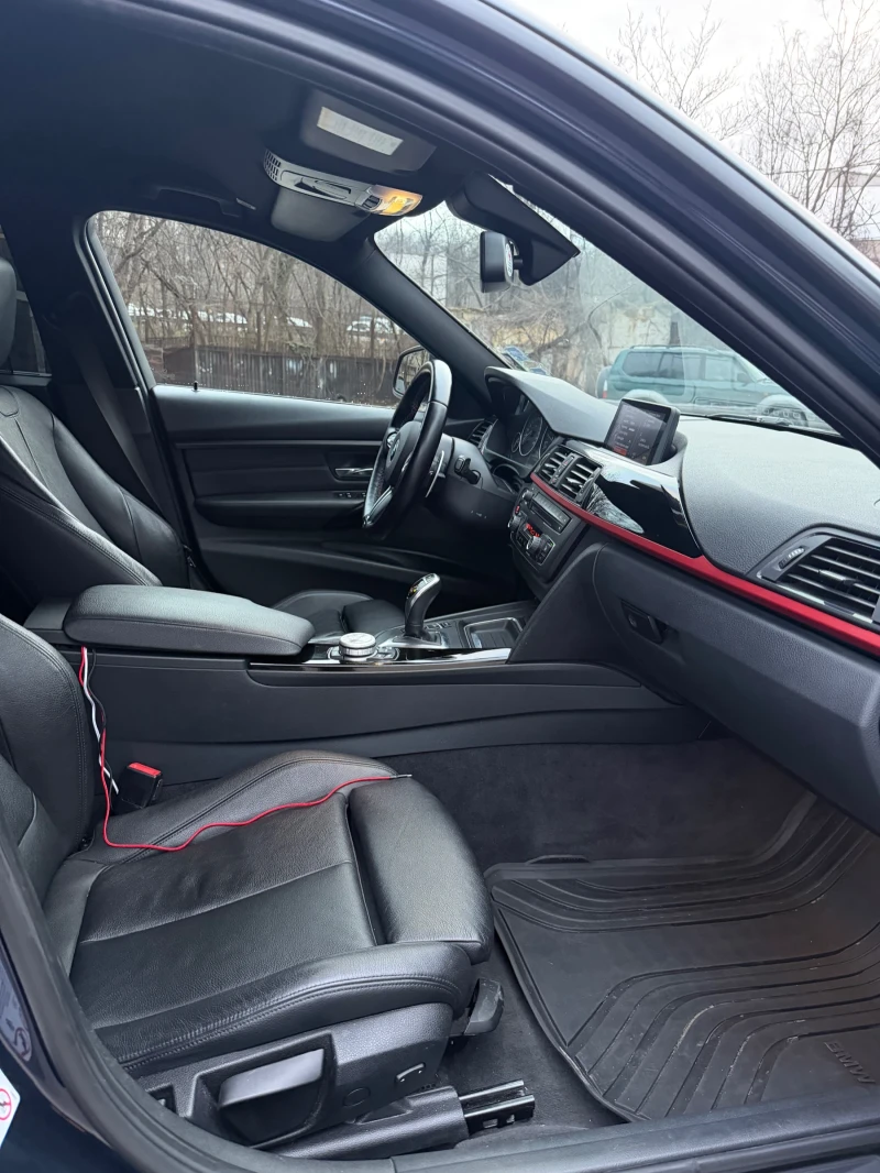 BMW 330 RWD/HUD/M-pack/Обслужена/История, снимка 9 - Автомобили и джипове - 53432738