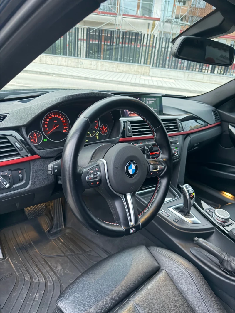 BMW 330 RWD/HUD/M-pack/Обслужена/История, снимка 7 - Автомобили и джипове - 53432738