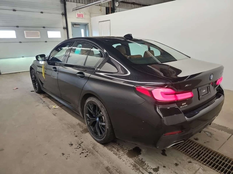 BMW 530E * XDRIVE * CARFAX * PANO * HEAD UP * , снимка 4 - Автомобили и джипове - 53567696