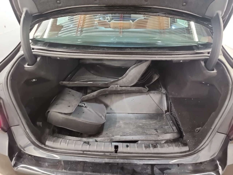 BMW 530E * XDRIVE * CARFAX * PANO * HEAD UP * , снимка 17 - Автомобили и джипове - 53567696