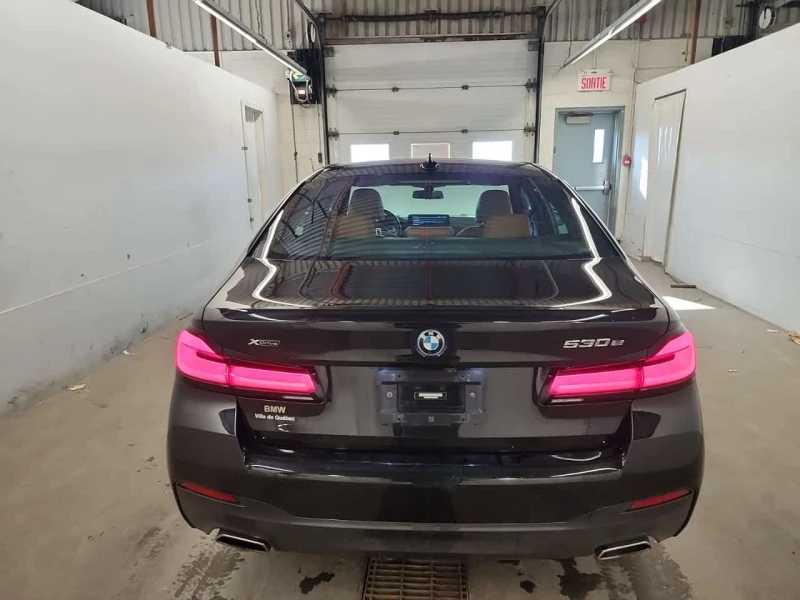 BMW 530E * XDRIVE * CARFAX * PANO * HEAD UP * , снимка 7 - Автомобили и джипове - 53567696