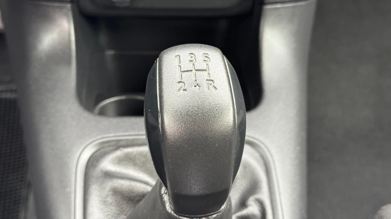 Citroen C3 1.6 EURO 6 Line Assists , снимка 14 - Автомобили и джипове - 53570877