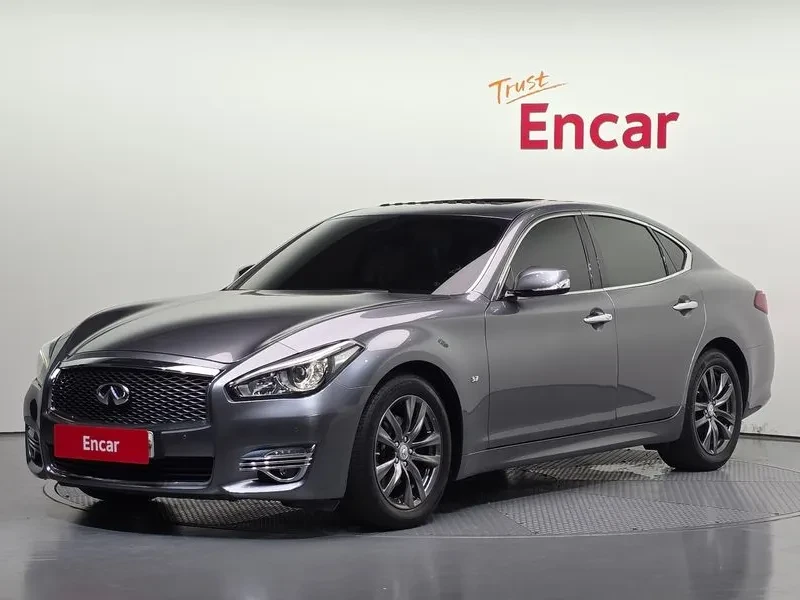 Infiniti Q70 Style 3.7 Бензин